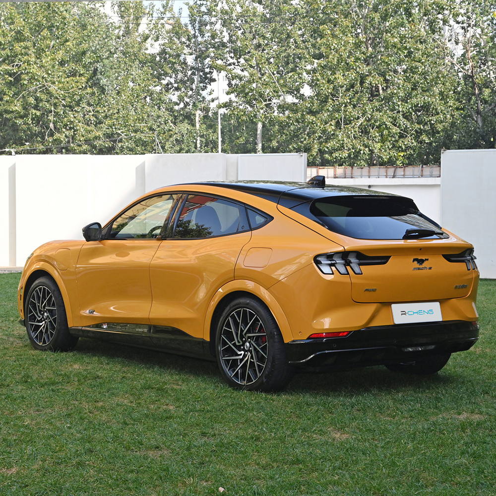 Electric Mustang Mach-E SUV 0.48h Fast Charging EV 609km Long Range Changan Mustang Mach-E