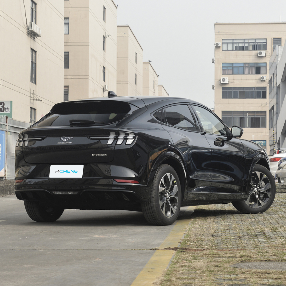 Electric Mustang Mach-E SUV 0.48h Fast Charging EV 609km Long Range Changan Mustang Mach-E