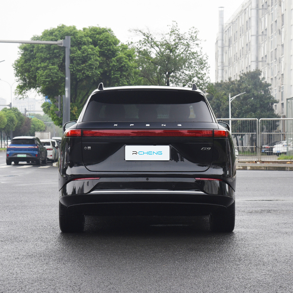 Xpeng G9 Ultimate Eletric SUV 702km Range 0-100km/h in 3.9 Seconds Advanced Autonomous Driving